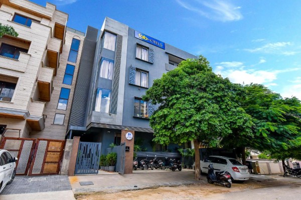 FabHotel Mystay Prime