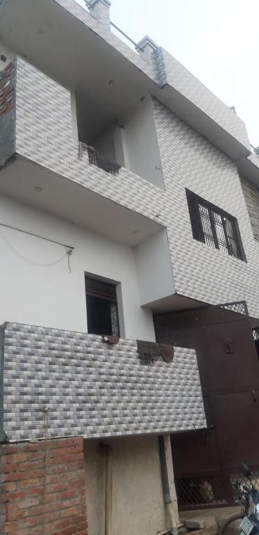 The Hangout Hostel Agra