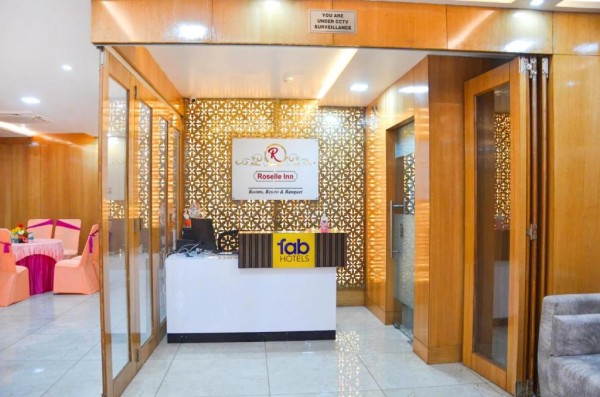 FabHotel Roselle Inn