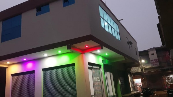 Hotel Praveen Palace